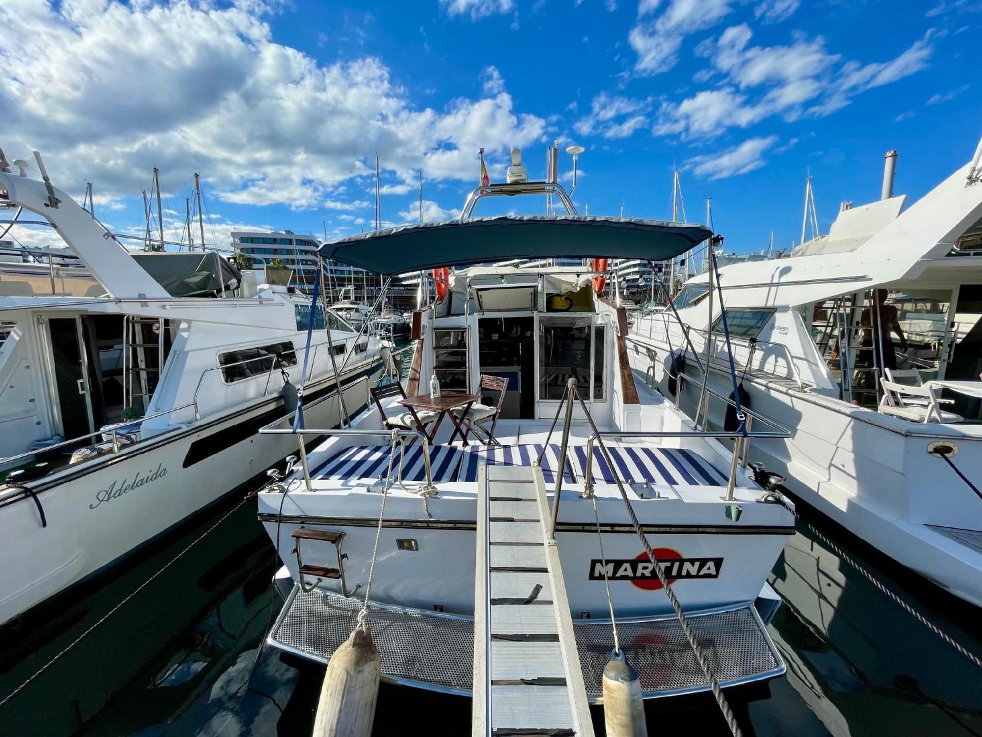 Barco Amplio Con 2 Camarotes / Comfy Boat With 2 Bedrooms - Barcelona Exterior photo